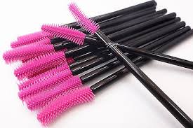 DISPOSABLE MASCARA BRUSHES (10 or 50  PIECES)
